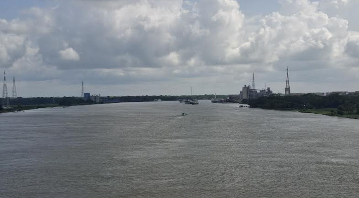 জোয়ারে দক্ষিণাঞ্চলের নদ-নদীর পানি বিপৎসীমার ওপরে